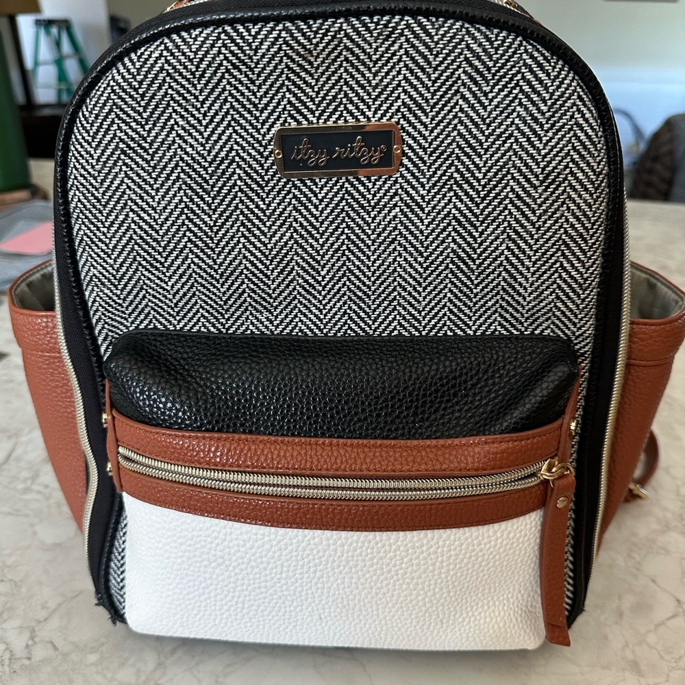 Itzy Ritzy Diaper Bag